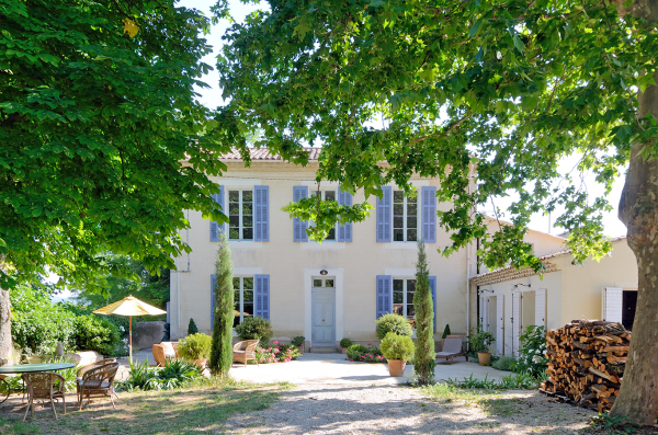 Le Chat dans la Bastide