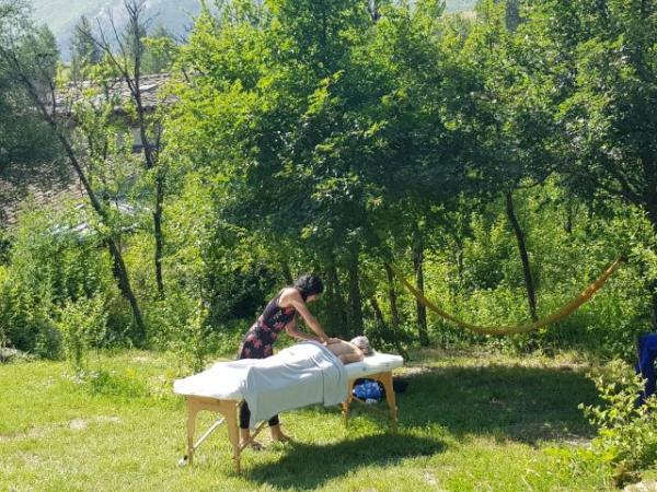 Massages dans les vignes - Domaine La Ferme Saint-Martin